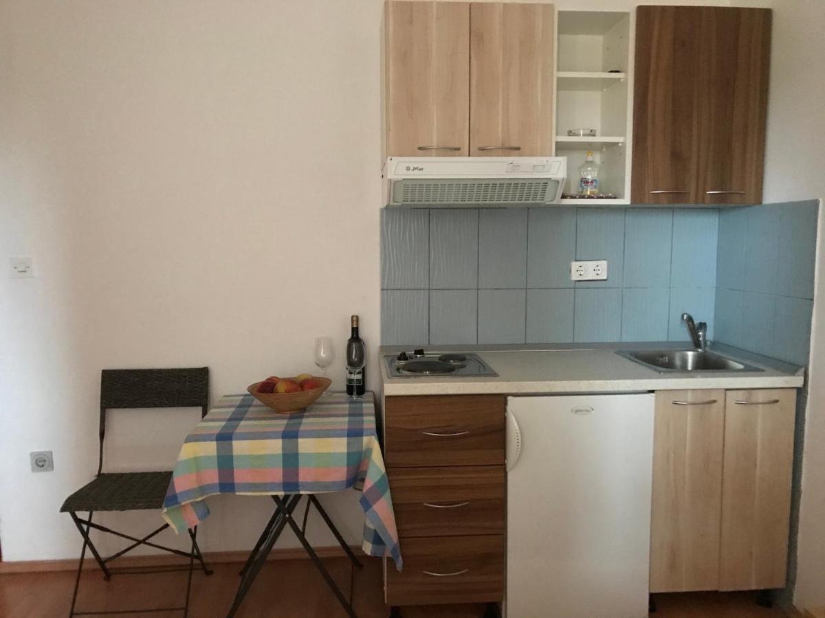 Apartmani Vilma Пакоштане Экстерьер фото